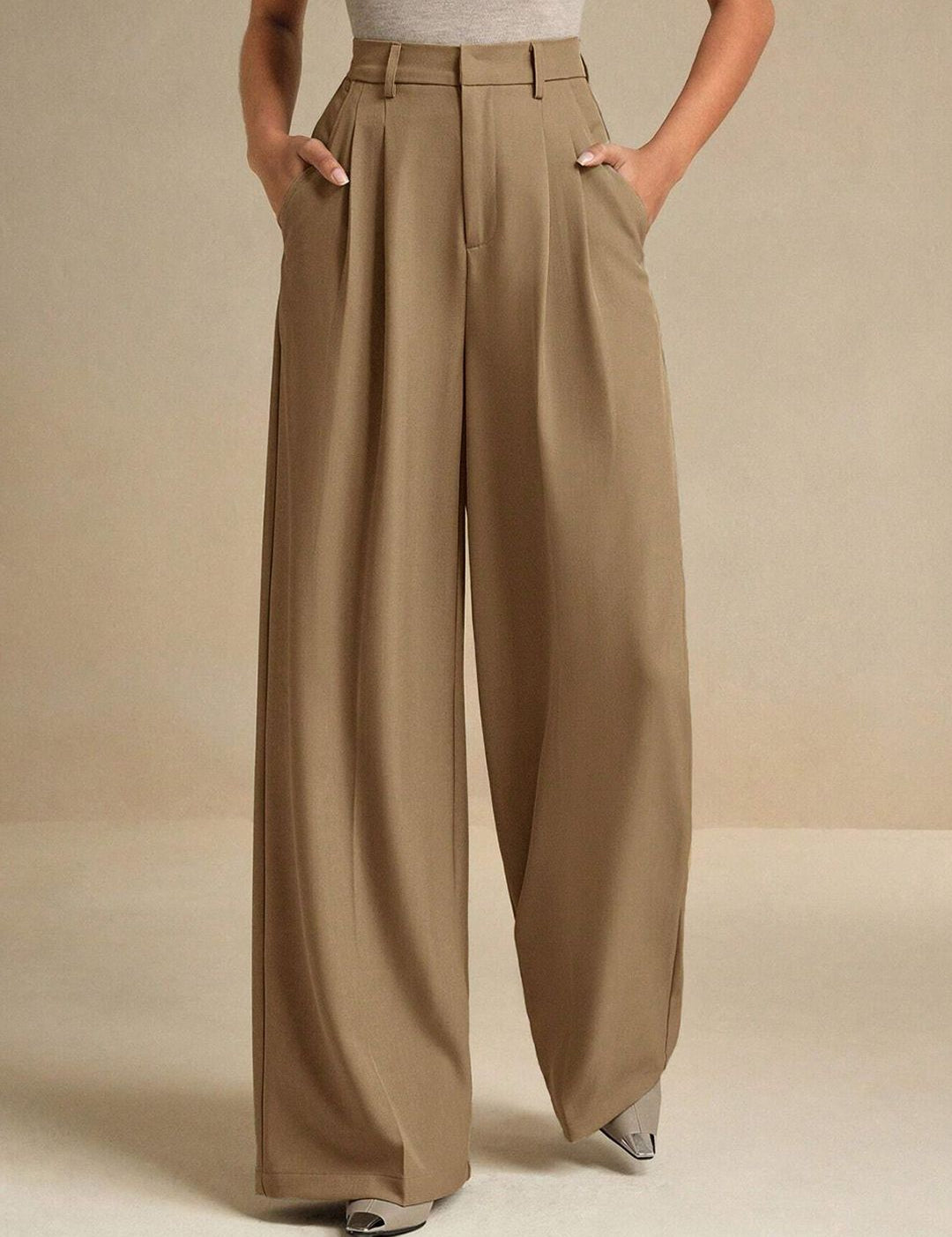 Kotty Women High-Rise Trousers