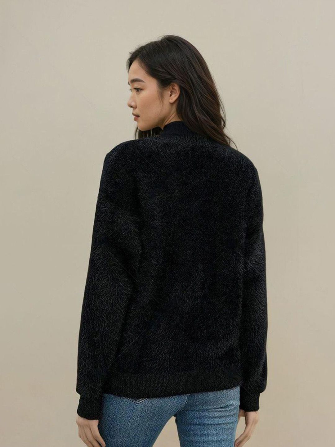 Kotty Women Round Neck Pullover