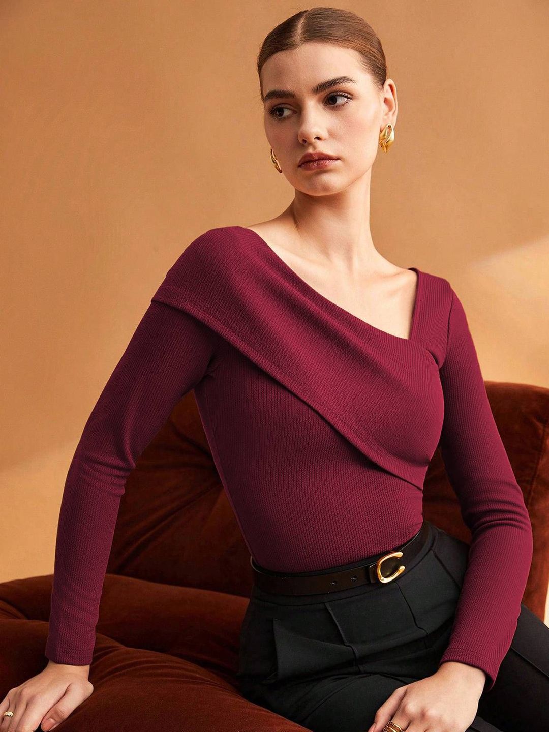 Kotty Women V-Neck Regular Fitted Top