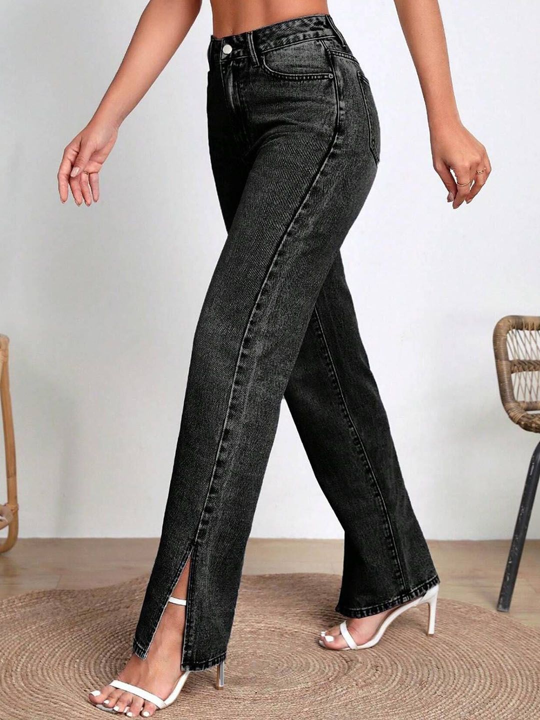 Kotty Women Wide Leg High-Rise Light Fade Stretchable Jeans with Slit