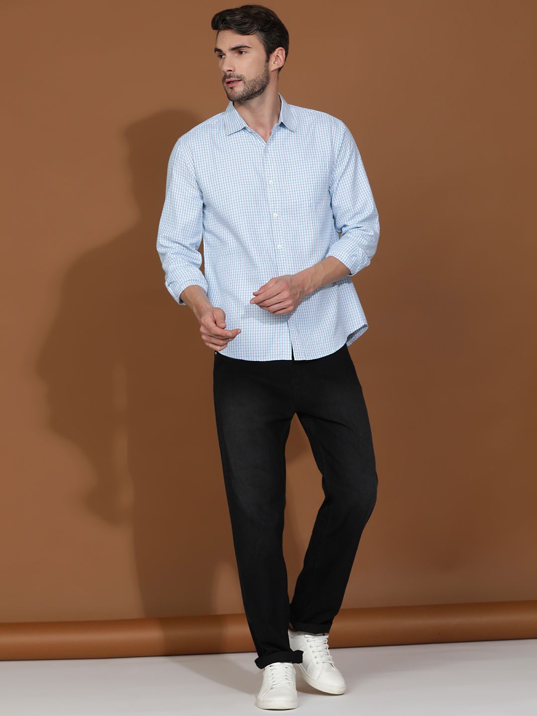 Kotty Blue New Spread Collar Checked Casual Shirt