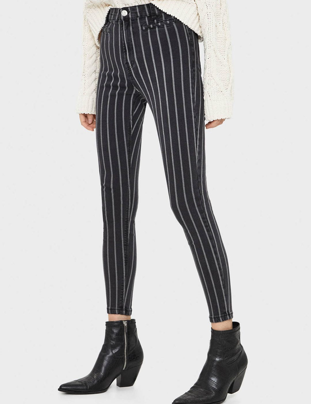 Kotty Women Black & White Skinny Fit High-Rise Clean Look Jeans