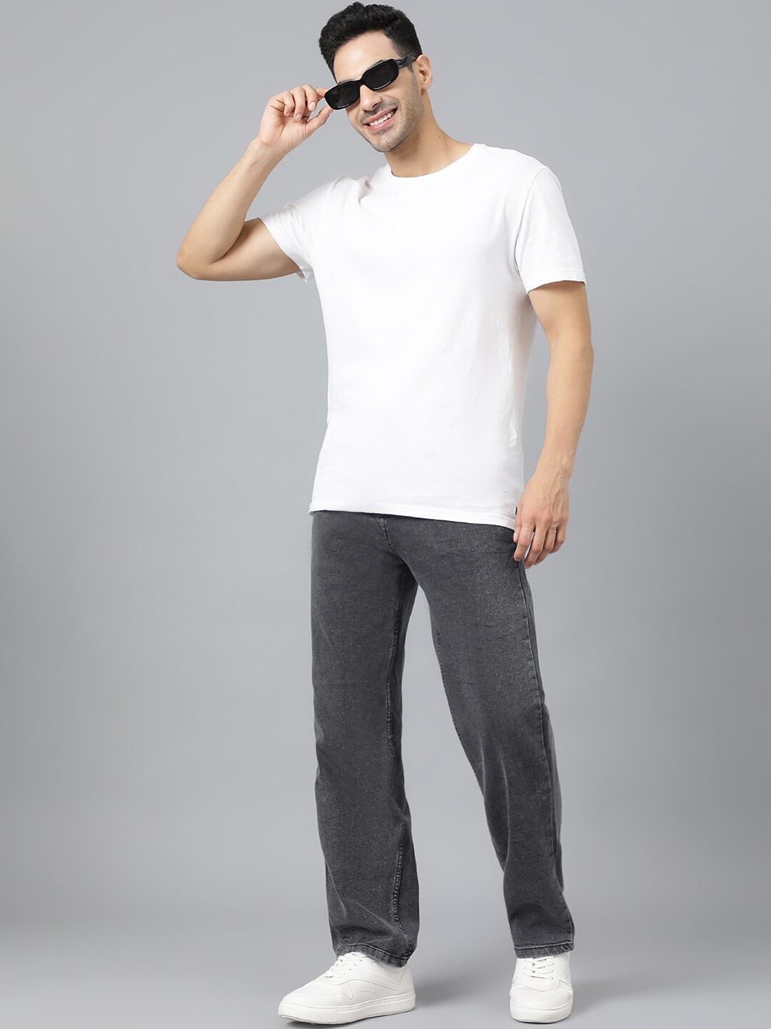 Kotty Men Jean Low-Rise Clean Look Heavy Fade Stretchable Jeans