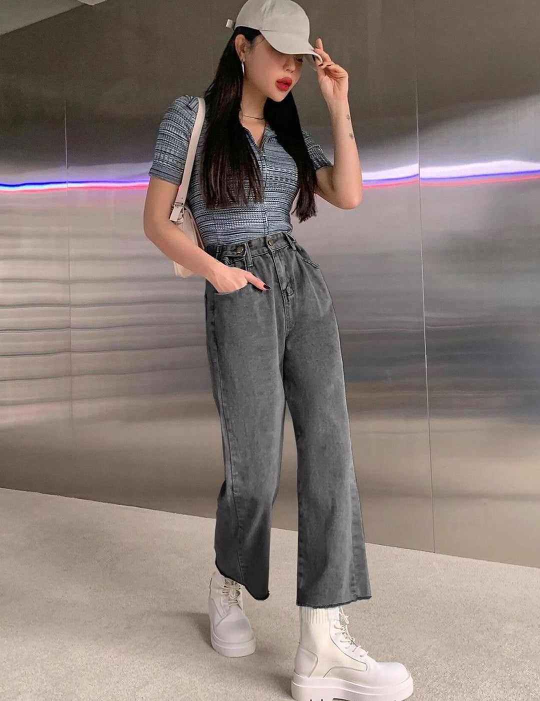 Kotty Women Straight Fit High-Rise Stretchable Jeans