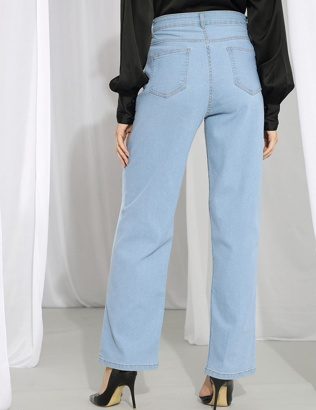 Kotty Women Blue Straight Fit High-Rise Stretchable Jeans