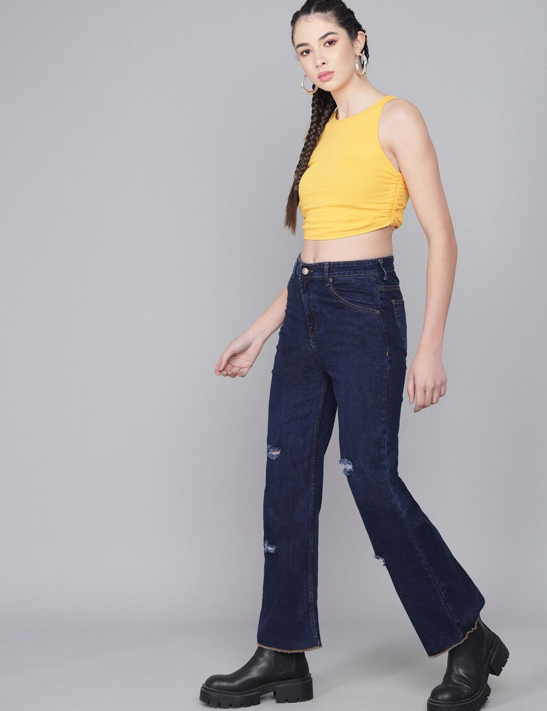 Kotty Women Blue High-Rise Mildly Distressed Jeans