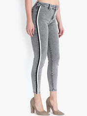 Kotty Women Grey Skinny Fit High-Rise Clean Look Stretchable Jeans