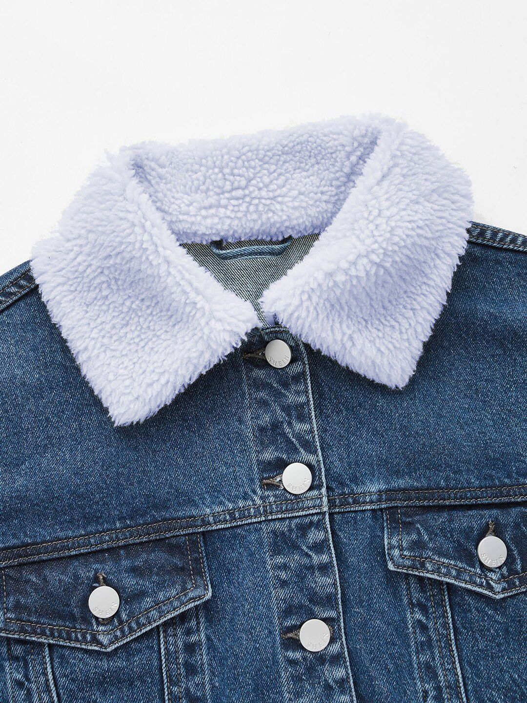 Kotty Washed Crop Cotton Denim Jacket