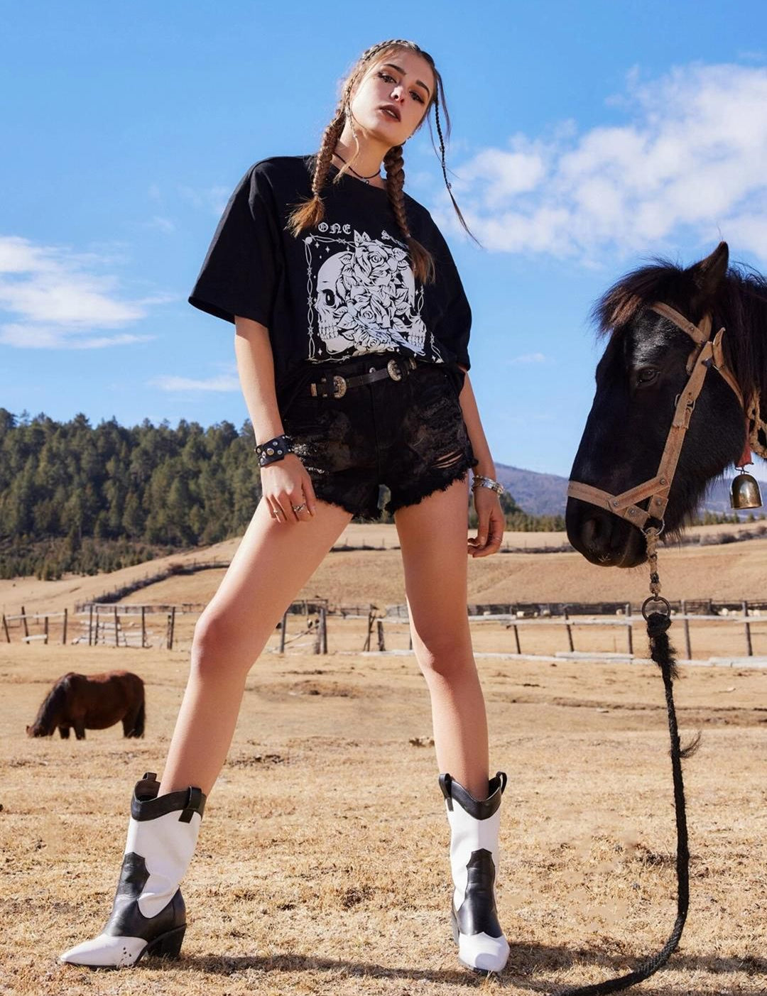 Kotty Graphic Printed Oversize Cotton T-shirt