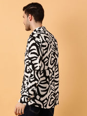 Kotty Men Relaxed Spread Collar Graphic Printed Cotton Casual Shirt