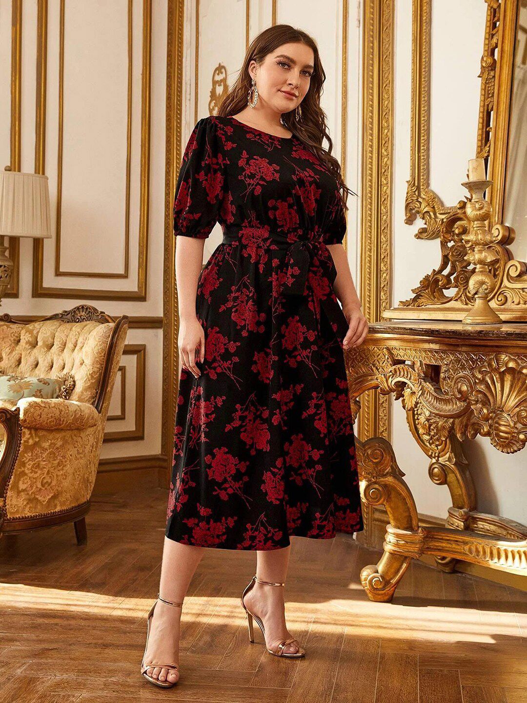 Kotty Floral Printed Midi Fit & Flare Dress