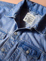 Kotty Blue Spread Collar Washed Denim Jacket