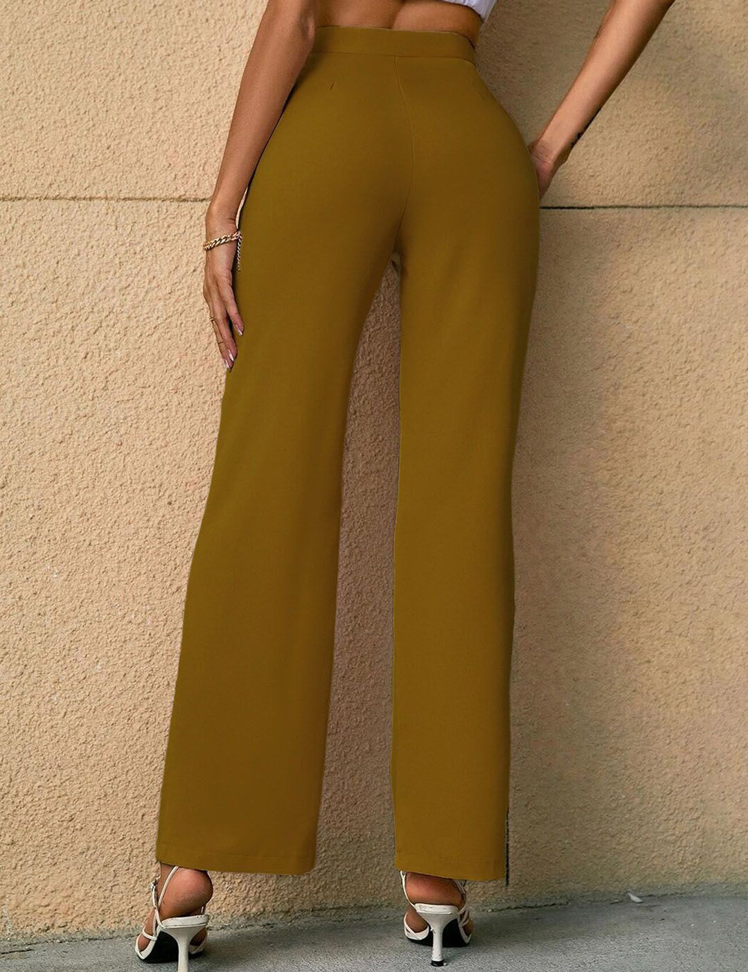 Kotty Women Relaxed Straight Fit High-Rise Easy Wash Trousers