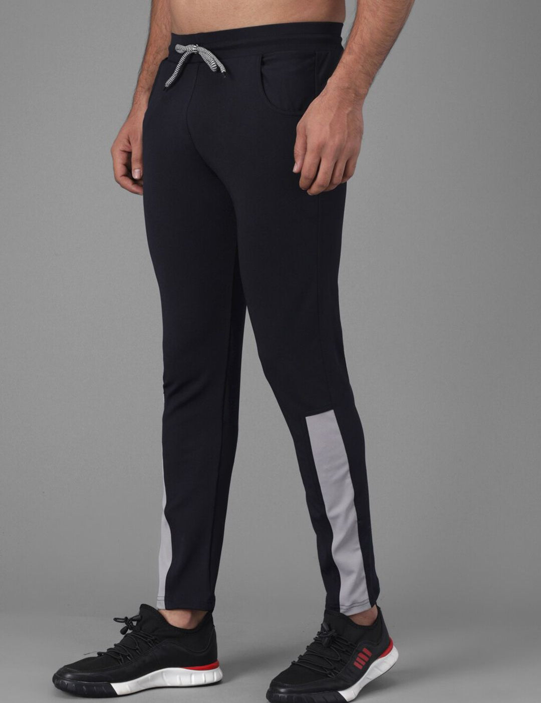 Kotty Men Black Solid Slim Fit Track Pants