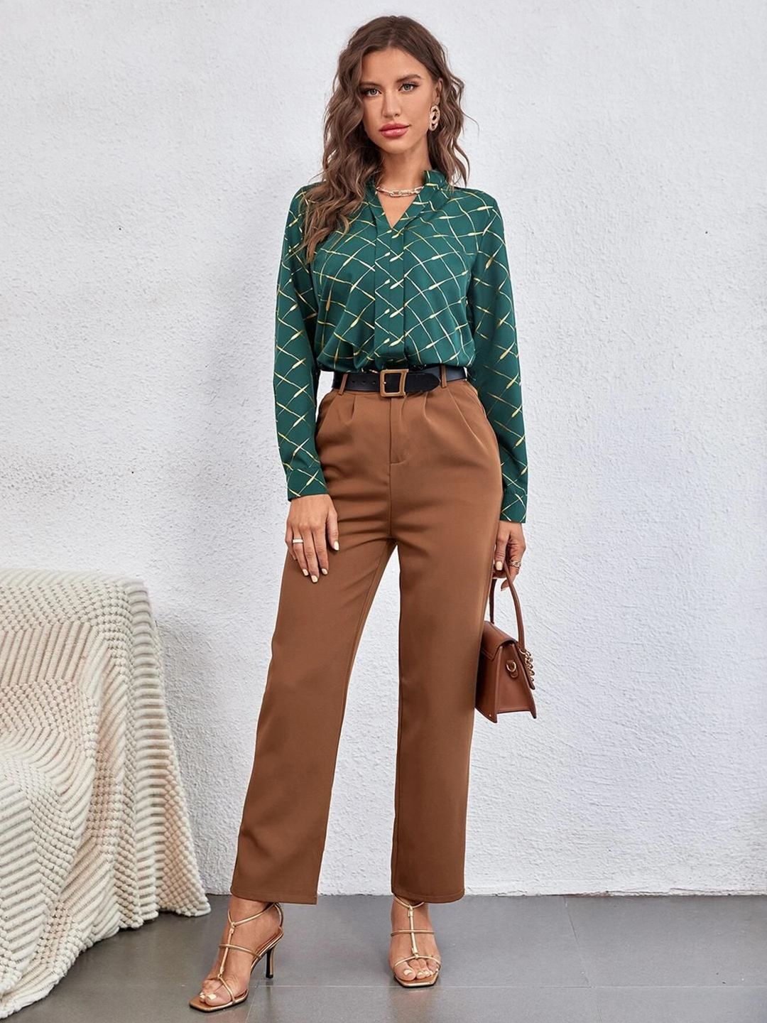 Kotty Geometric Printed Crepe Shirt Style Top