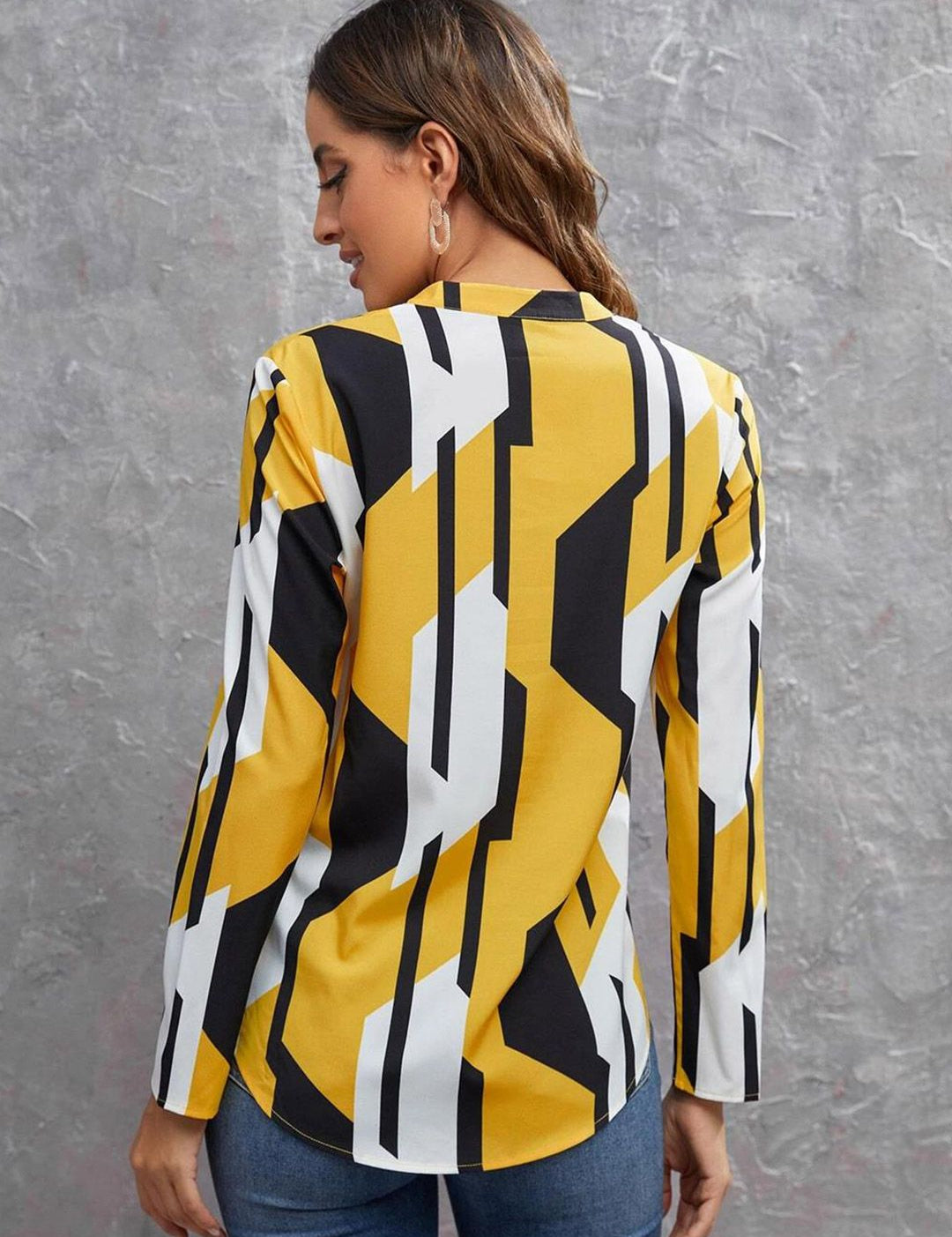 Kotty Yellow Geometric Printed Mandarin Collar Satin Top