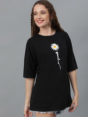 Kotty Graphic Printed Round Neck  Drop-Shoulder Sleeves Pure Cotton Oversized T-shirt
