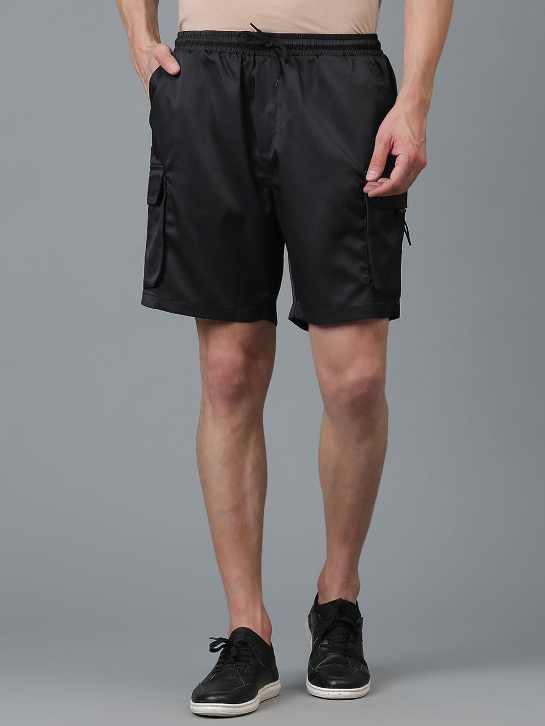 Kotty Men Low-Rise Cargo Shorts