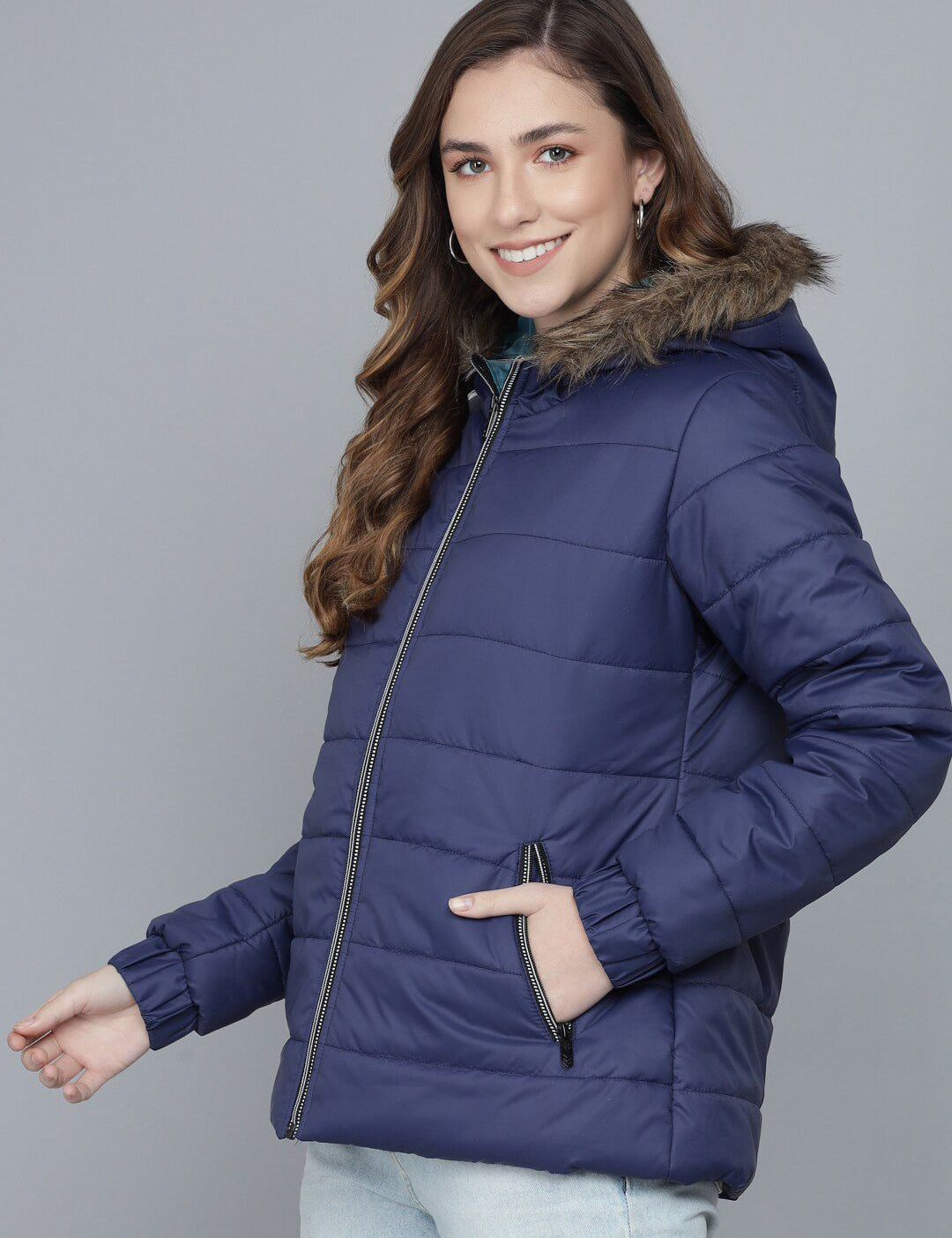Kotty Women Navy Blue Lightweight Puffer Jacket