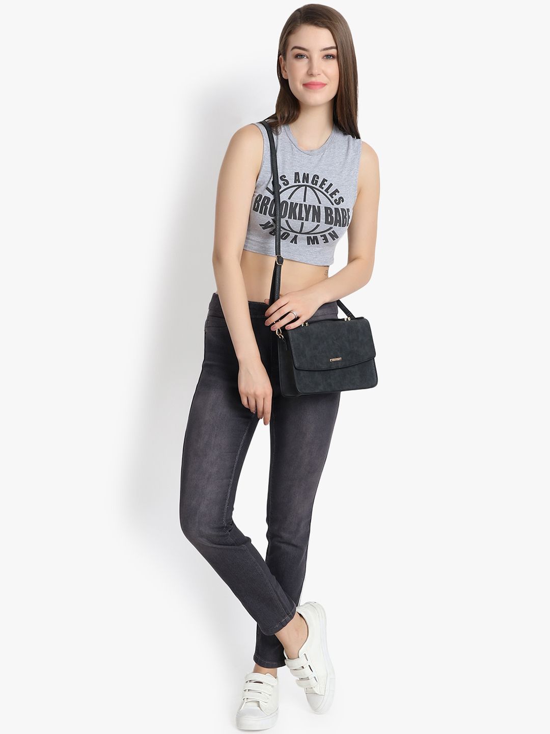 Kotty Women Black Skinny Fit High-Rise Clean Look Jeans