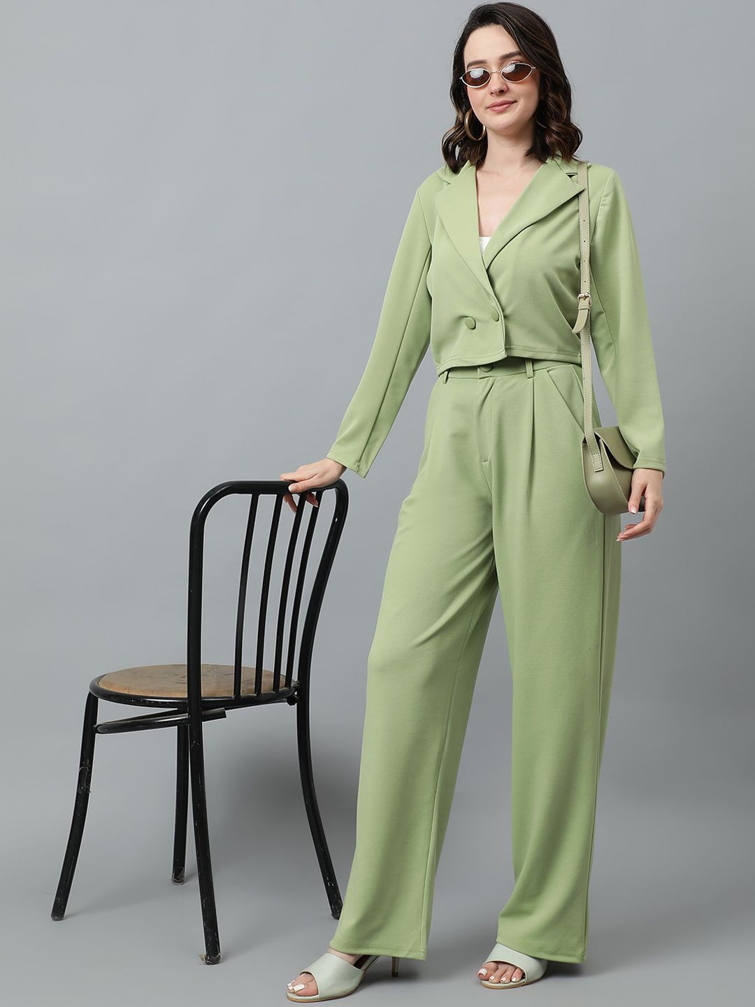 KOTTY BIZwear Green Notched Lapel Collar Blazer & Mid Rise Trouser