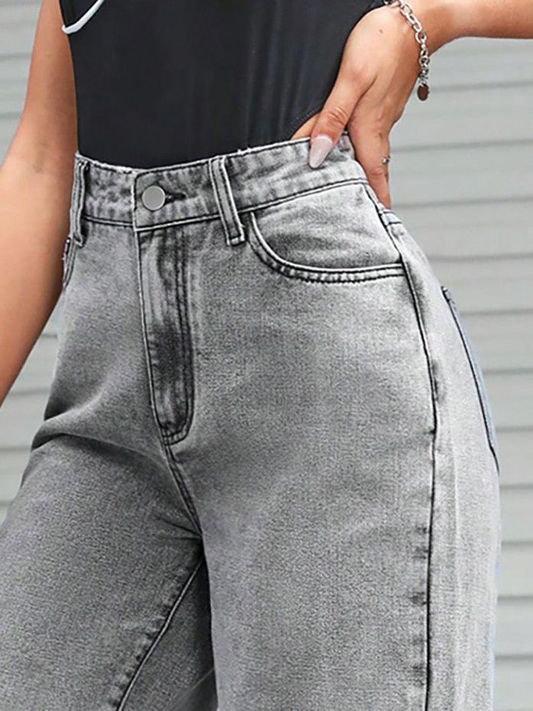 Kotty Women Jean Straight Fit High-Rise Stretchable Jeans