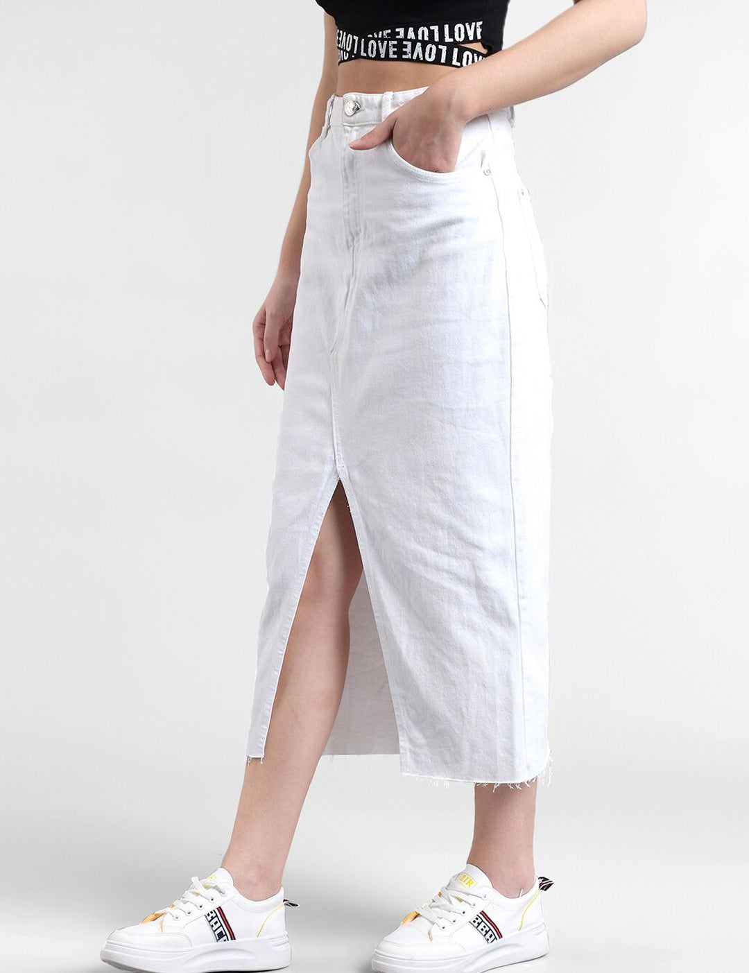 Kotty Women White Solid Denim Straight Skirt