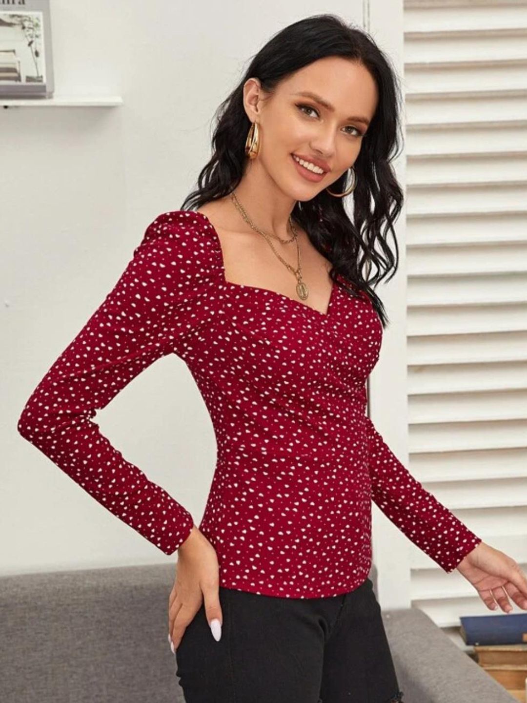 Kotty Maroon Polka Dot Printed Sweetheart Neck Puff Sleeve Crepe Top