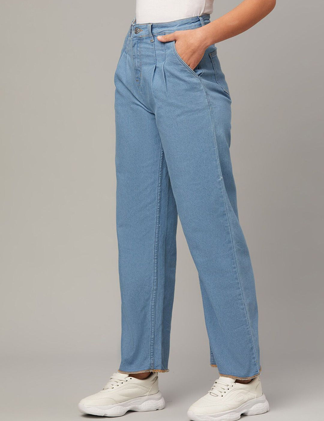 Kotty Women Jean Straight Fit High-Rise Jeans