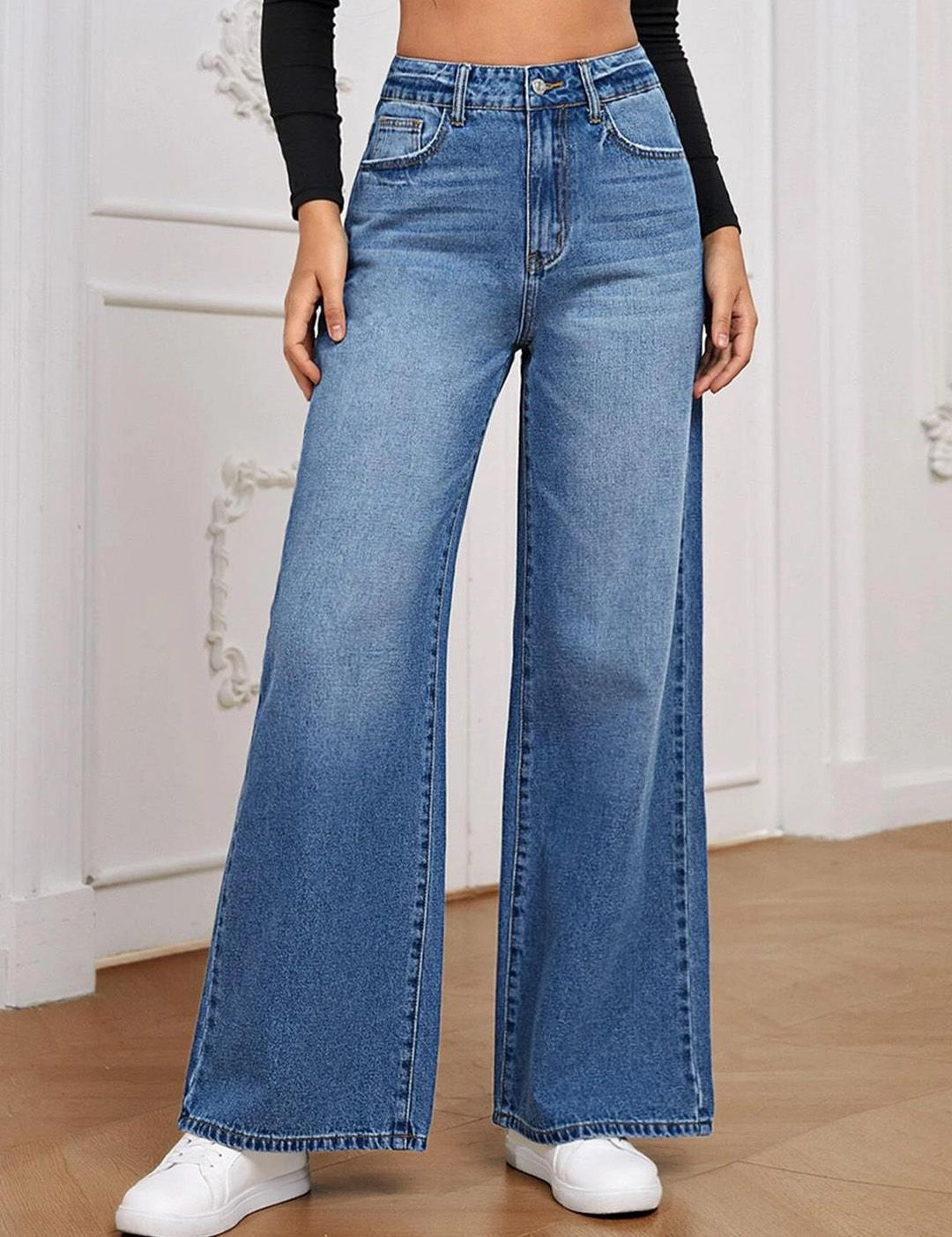 Kotty Women Jean Straight Fit High-Rise Heavy Fade Stretchable Jeans