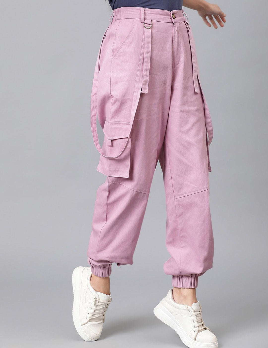 Kotty Women Relaxed High-Rise Joggers