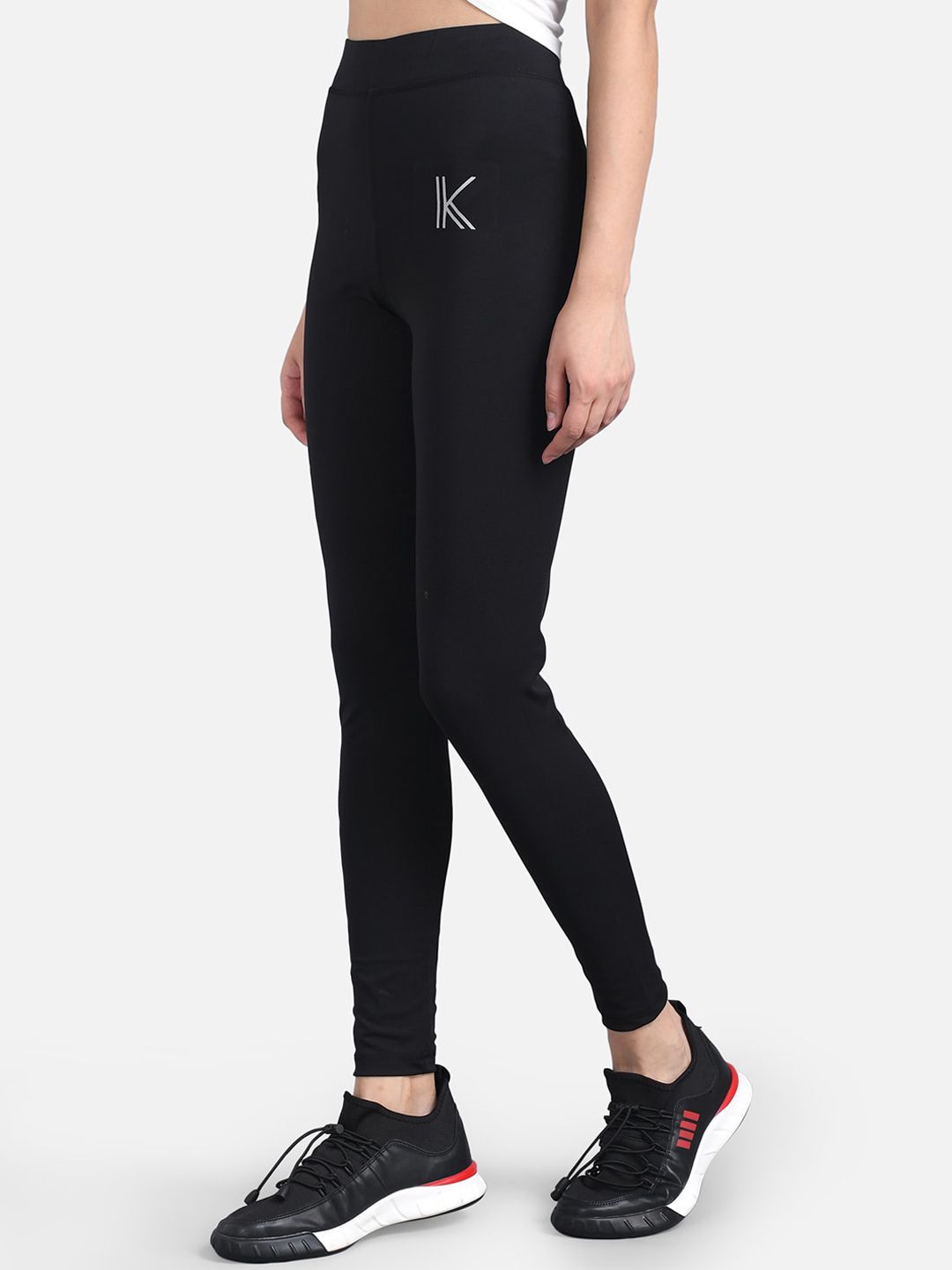 Kotty Women Black & White Printed Tights