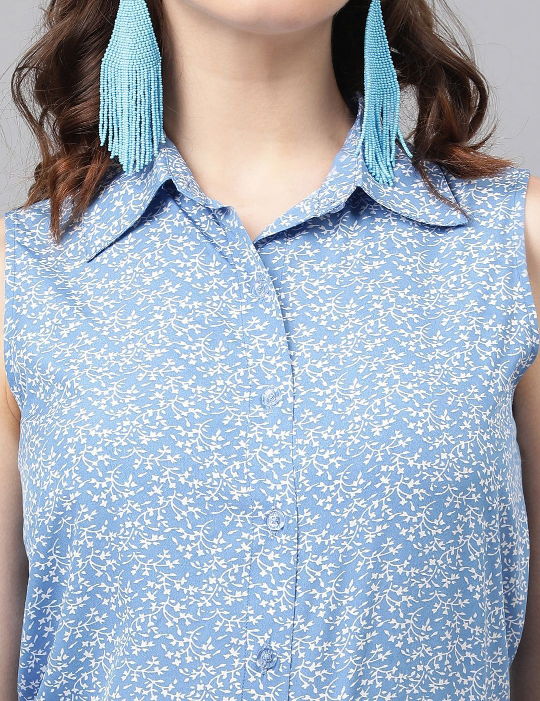 Kotty Blue Floral Printed Casual Shirt