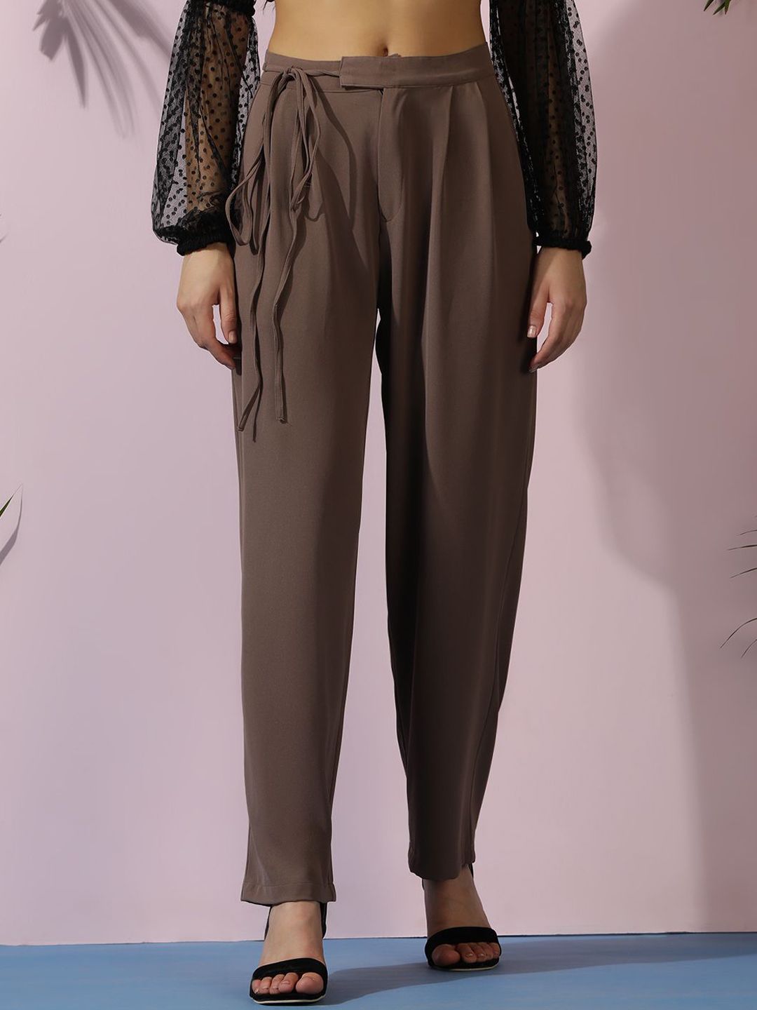 Kotty Women Solid Relaxed Straight Fit High-Rise Easy Wash Pleated Trousers