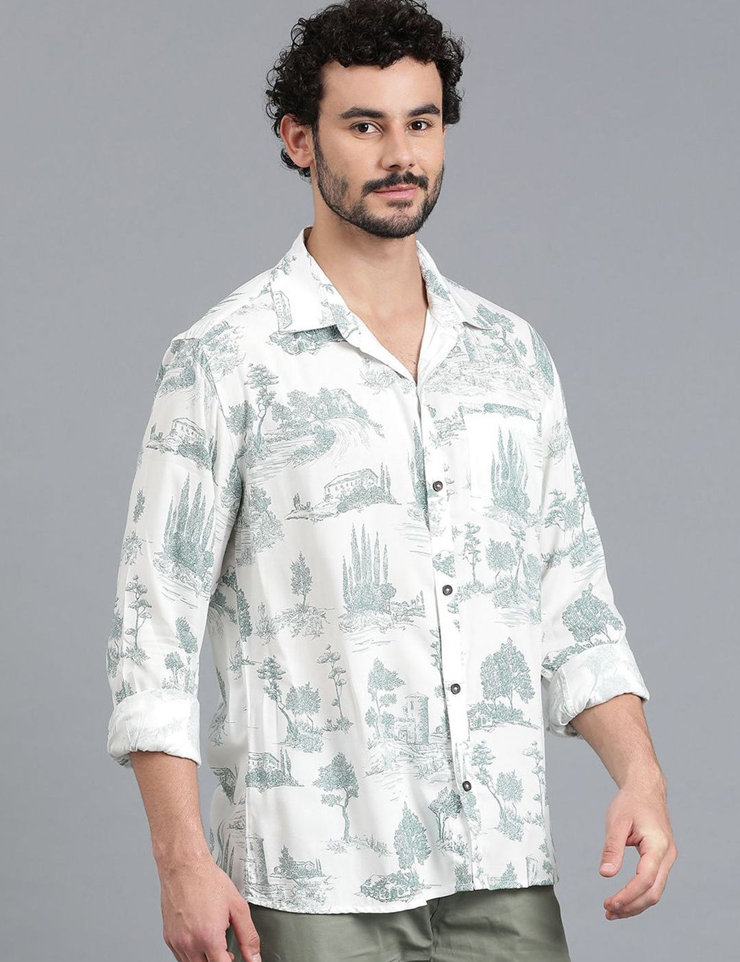 Kotty New Relaxed Fit Abstract Printed Cutaway Collar Casual Shirt