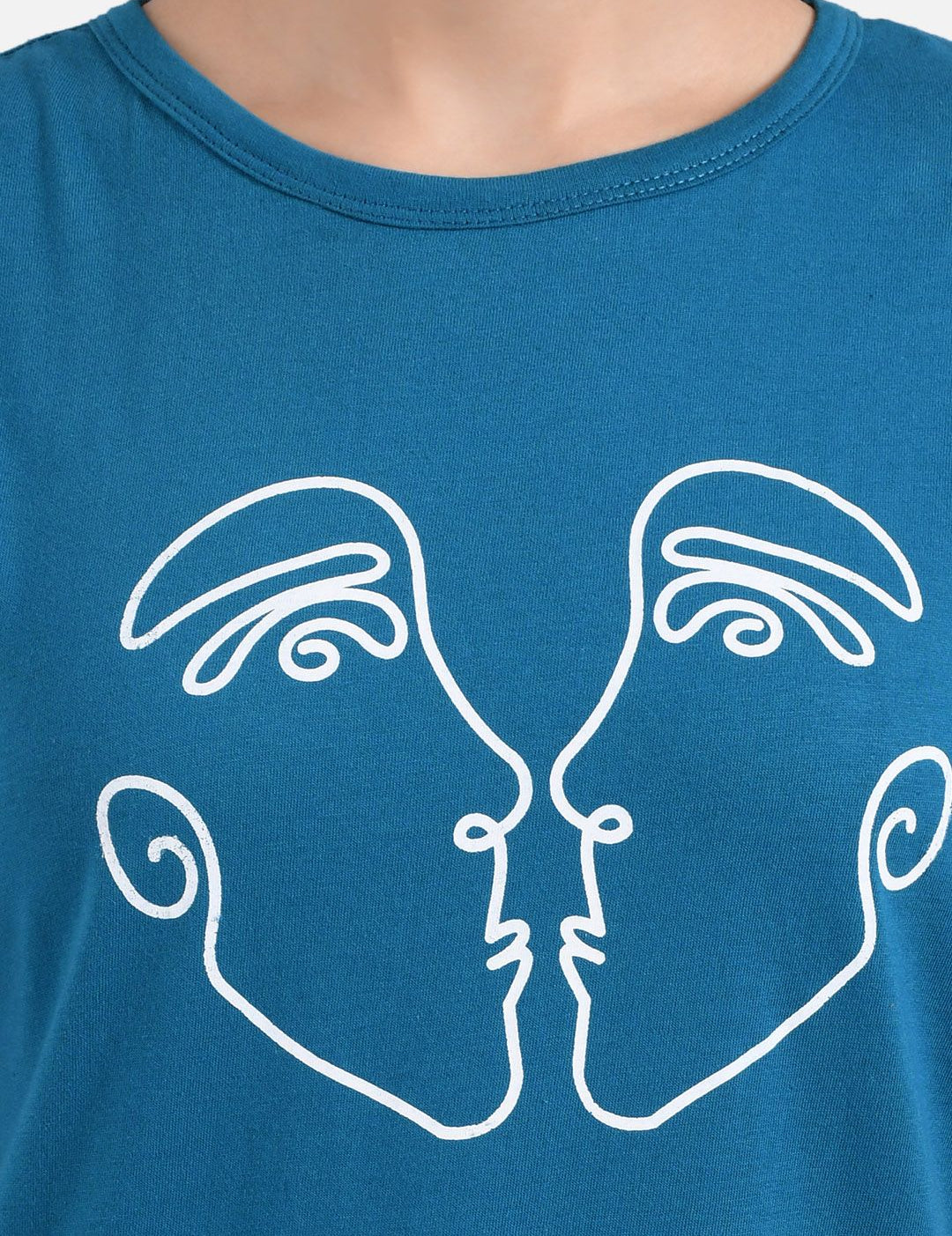 Kotty Women Blue Printed Round Neck T-shirt