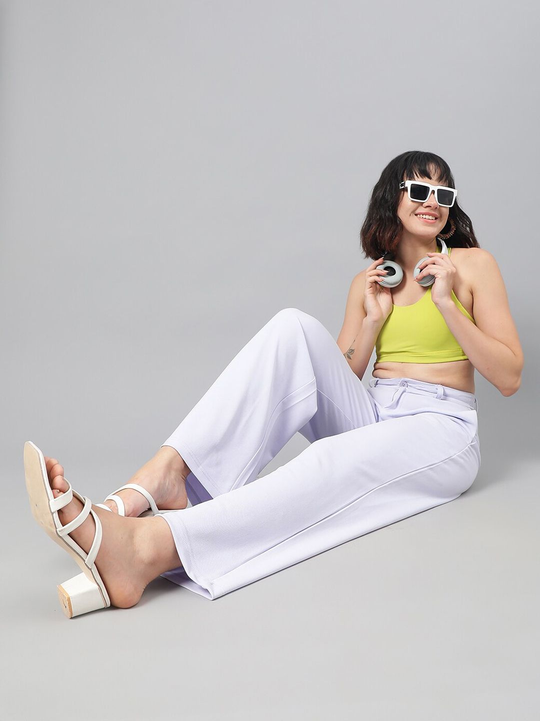 Kotty Women Purple Relaxed Straight Leg Fit High-Rise Easy Wash Parallel Trousers