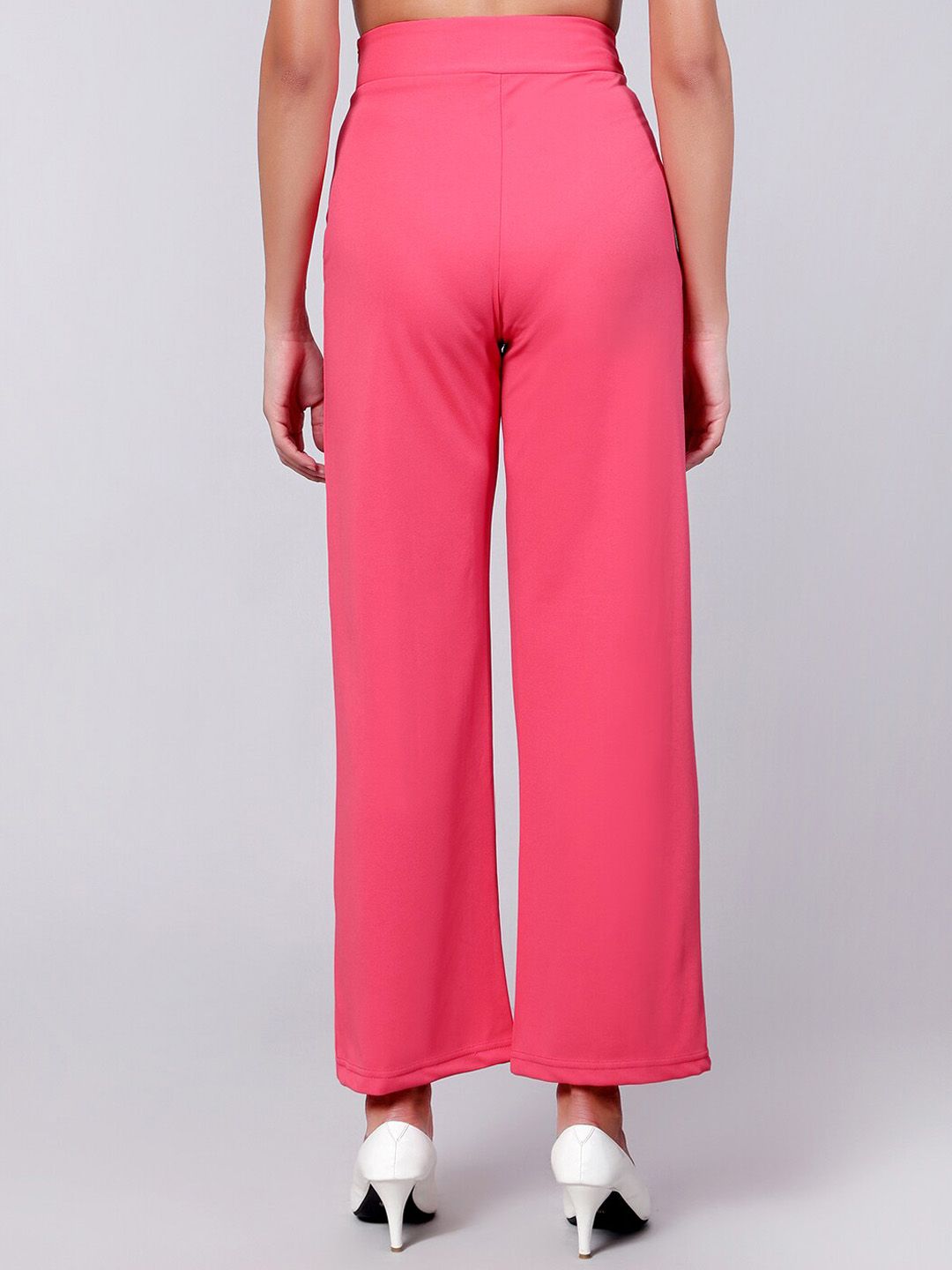 Kotty Women Relaxed Straight Fit High-Rise Easy Wash Trousers