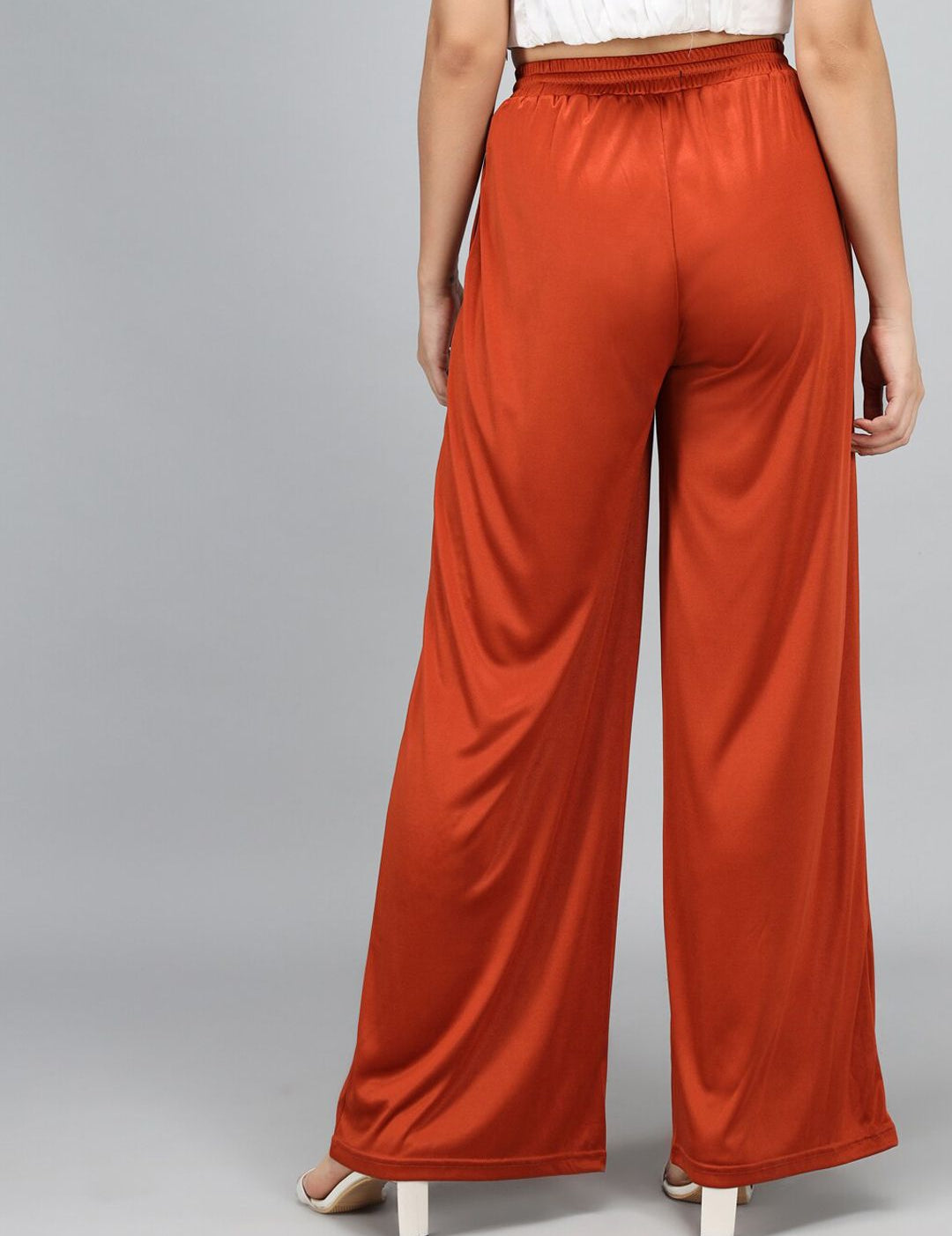 Kotty Women Maroon Loose Fit High-Rise Parallel Trousers