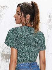 Kotty Floral Printed V-Neck Crepe Crop Top