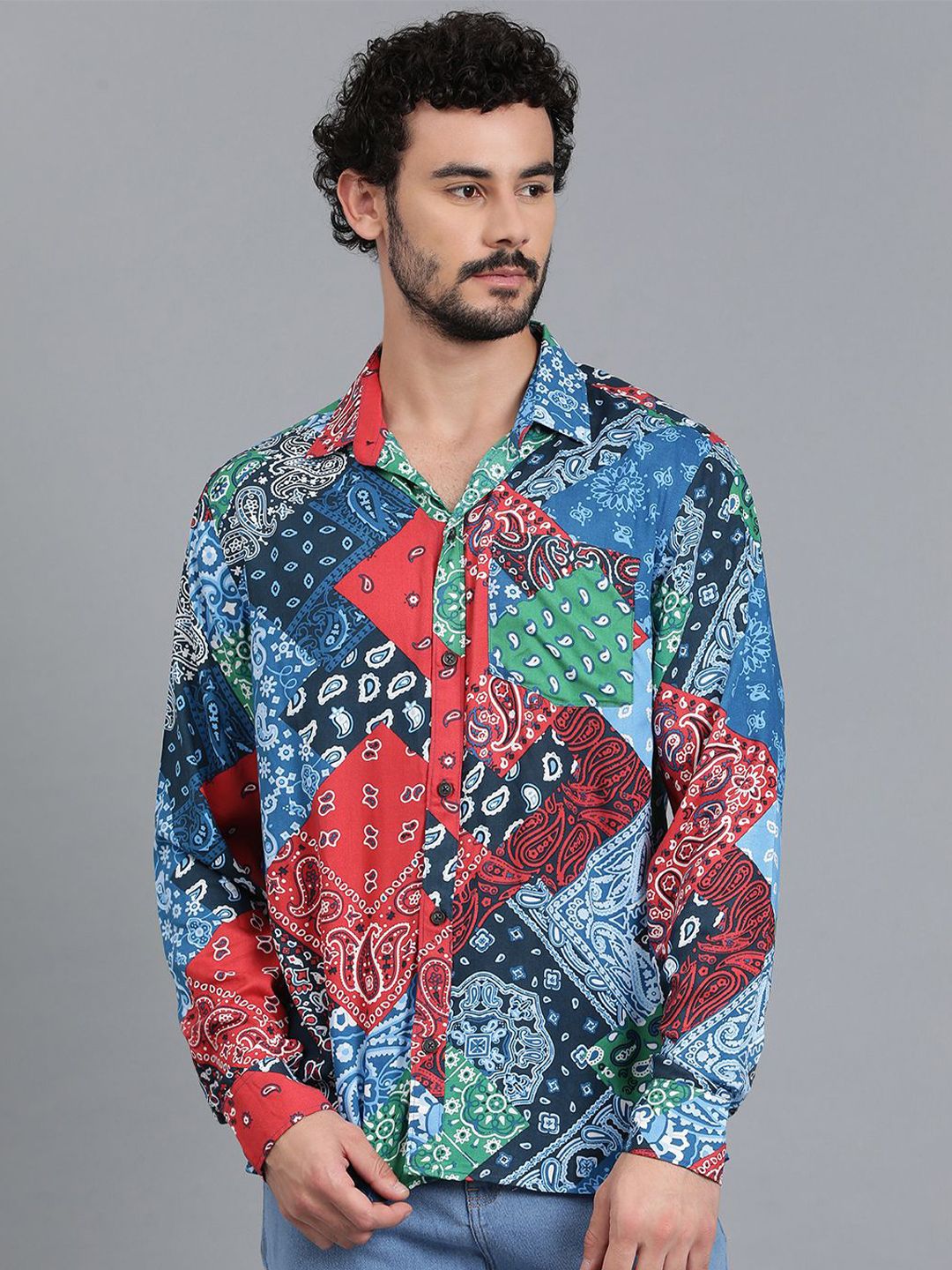 Kotty Blue & Green New Floral Printed Relaxed Fit Casual Shirt