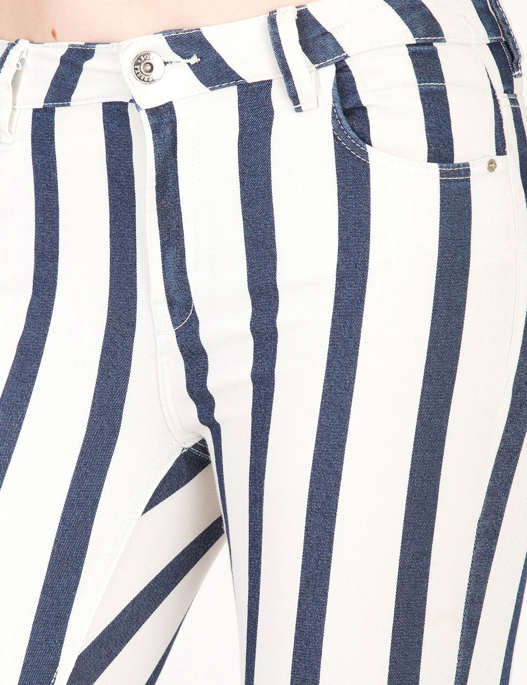 Kotty Women White & Black Skinny Fit High-Rise Clean Look Jeans