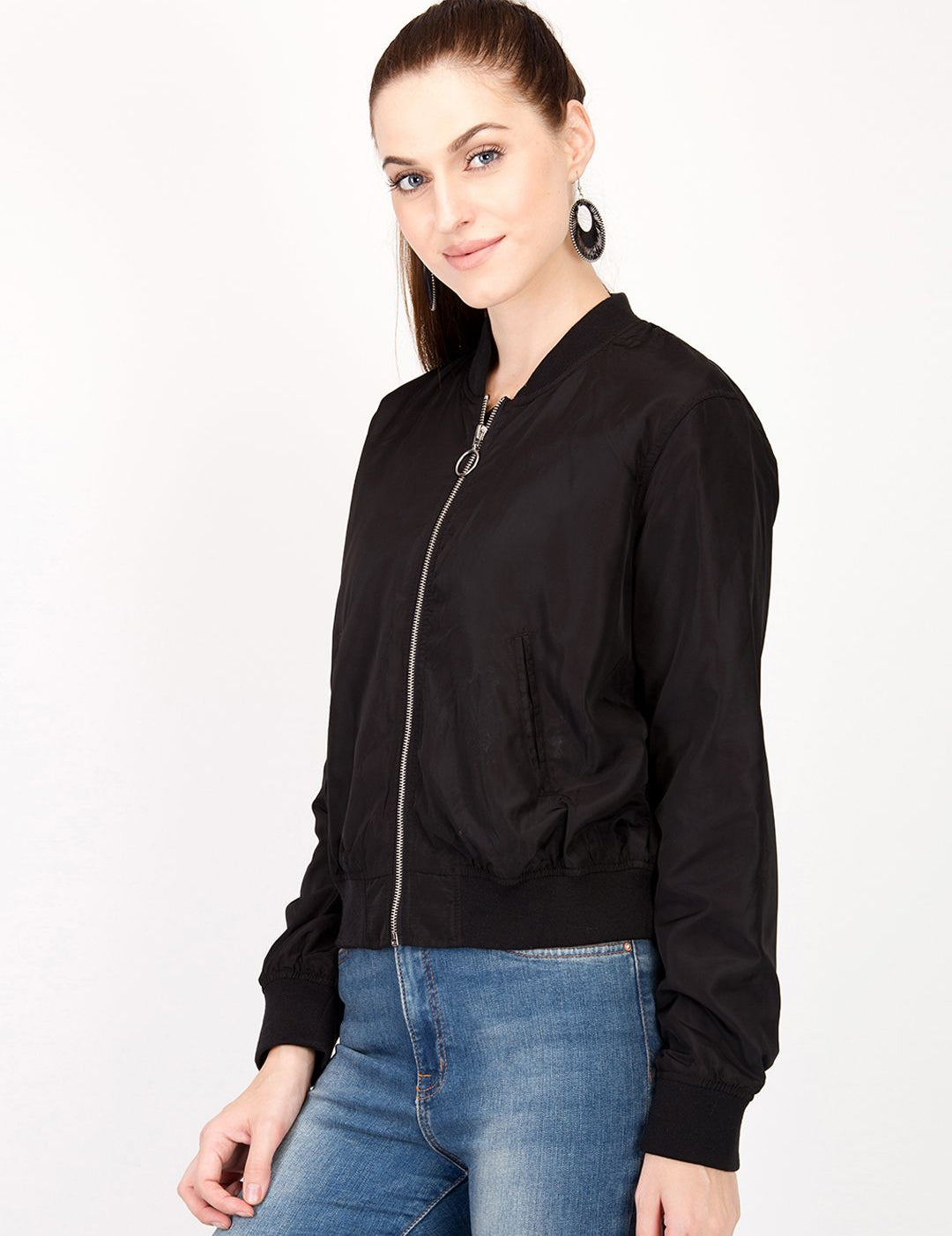 Kotty Women Black Solid Insulator Bomber Jacket
