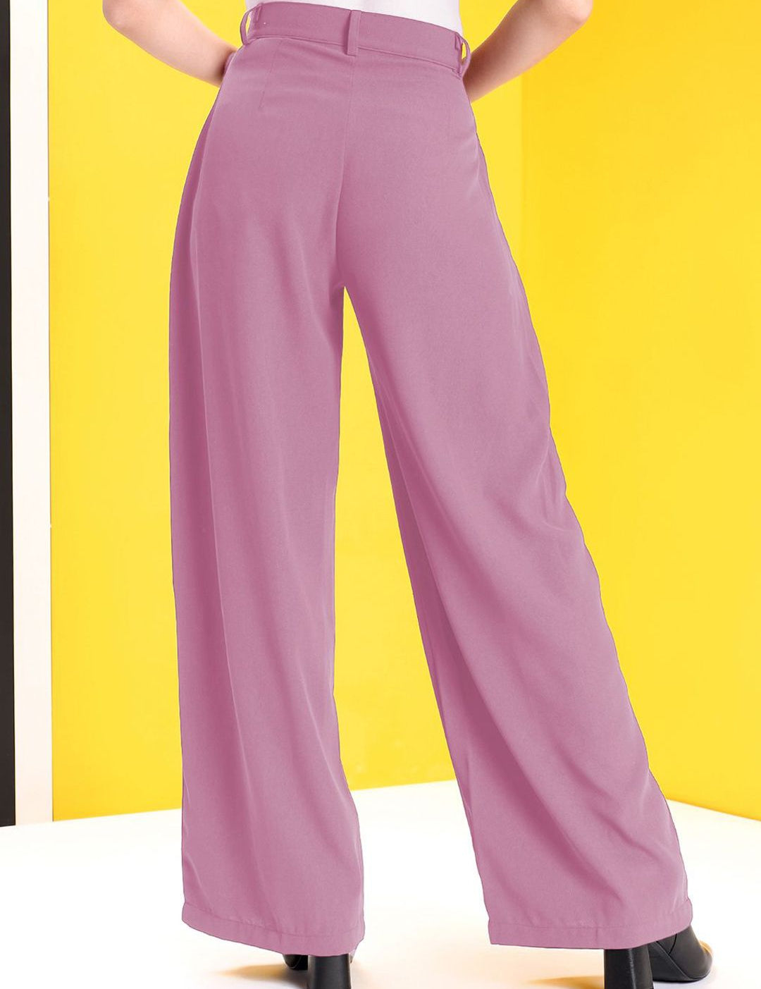 Kotty Women Loose Fit High-Rise Corduroy Pleated Trousers