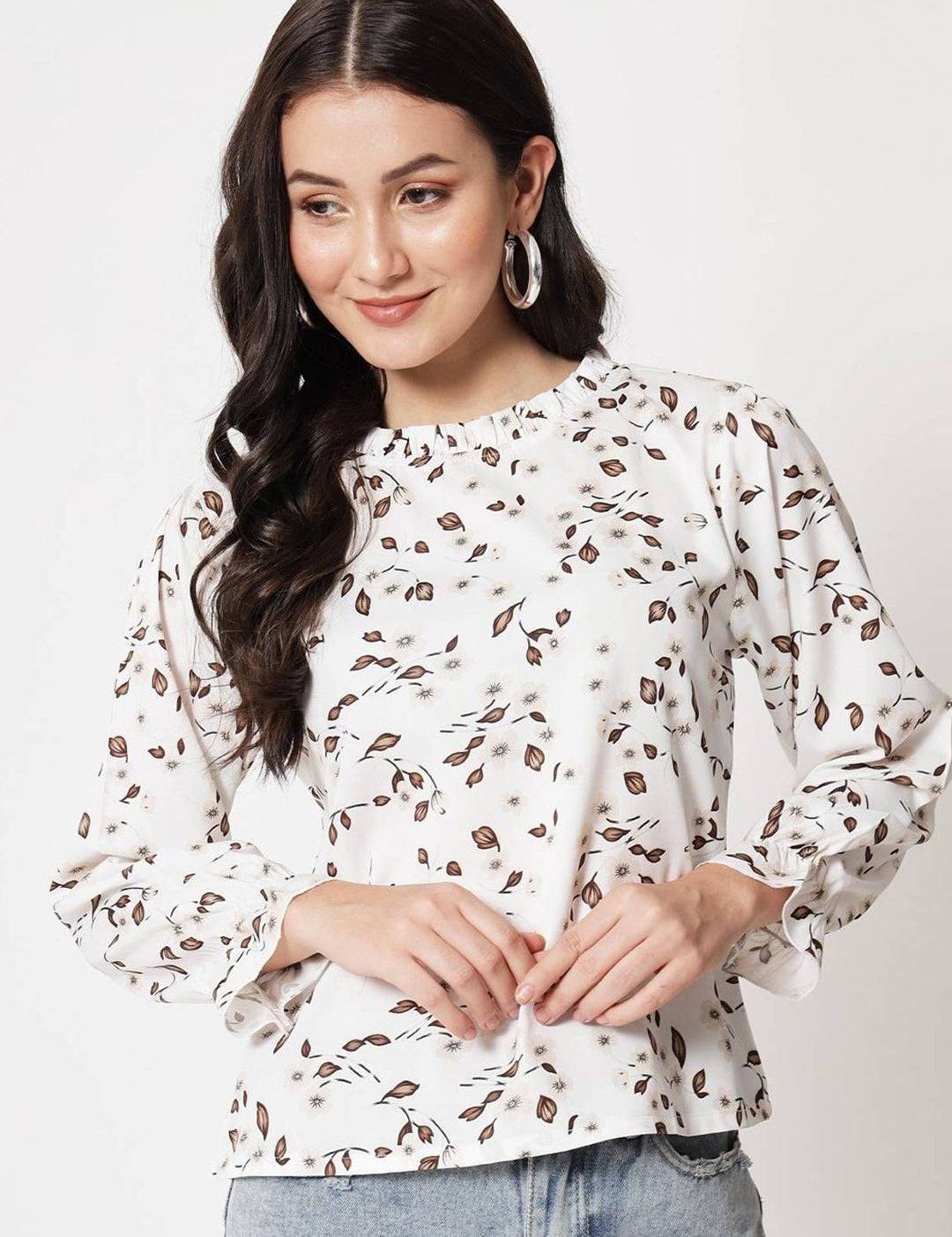 Kotty Women Floral Printed Ruffled Round Neck Top
