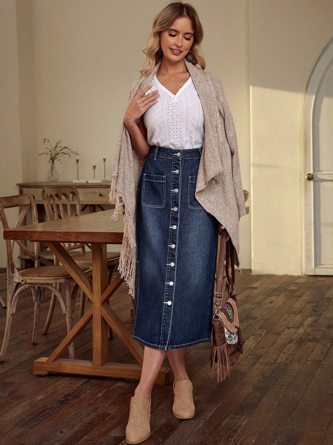  Kotty Straight Midi Skirts