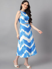 Kotty White & Blue Printed Crop Top & Skirt