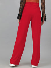 Kotty Women Relaxed Straight Leg Straight Fit High-Rise Easy Wash Pleated Trousers