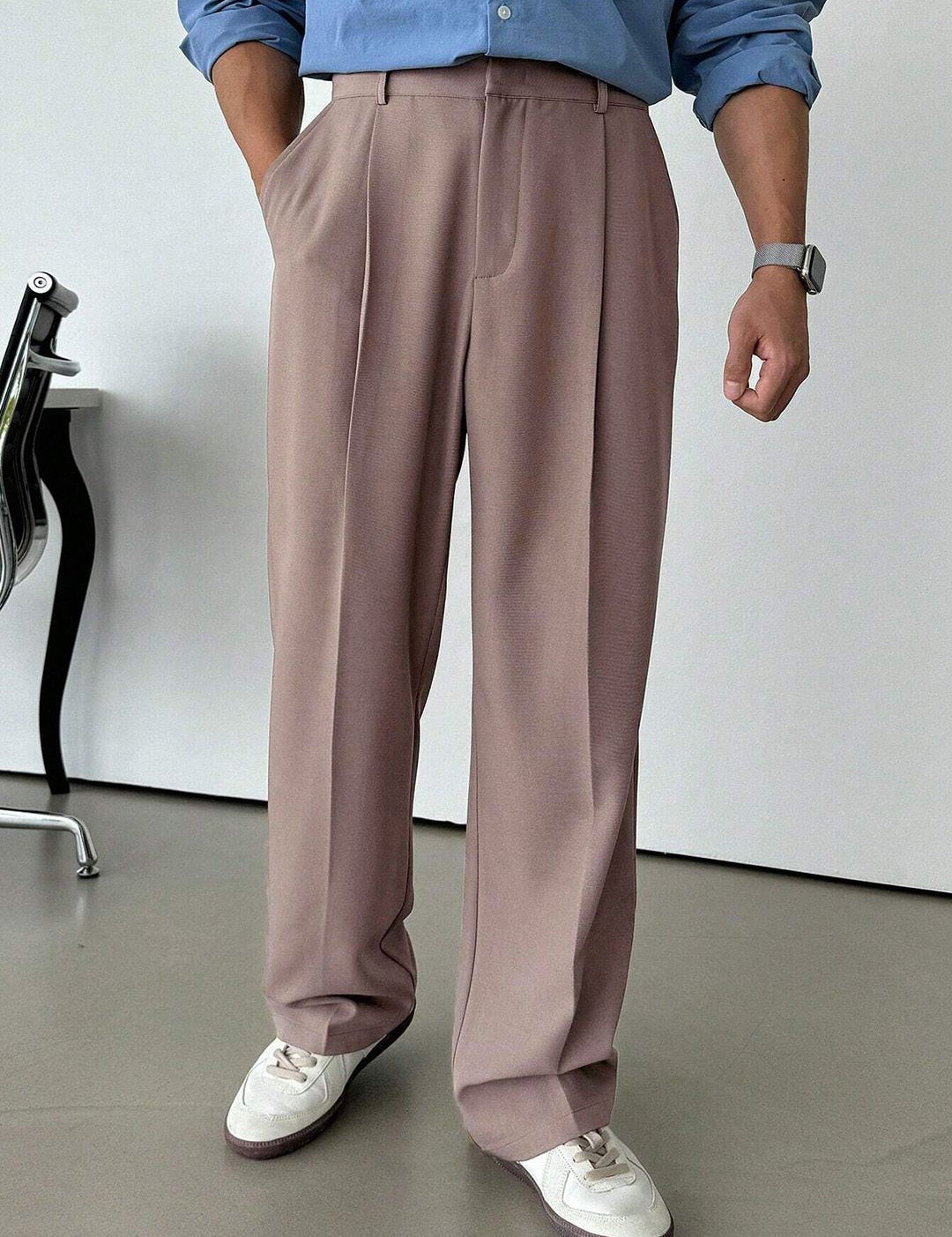 Kotty Men Relaxed Fit High-Rise Wide-Leg Trousers