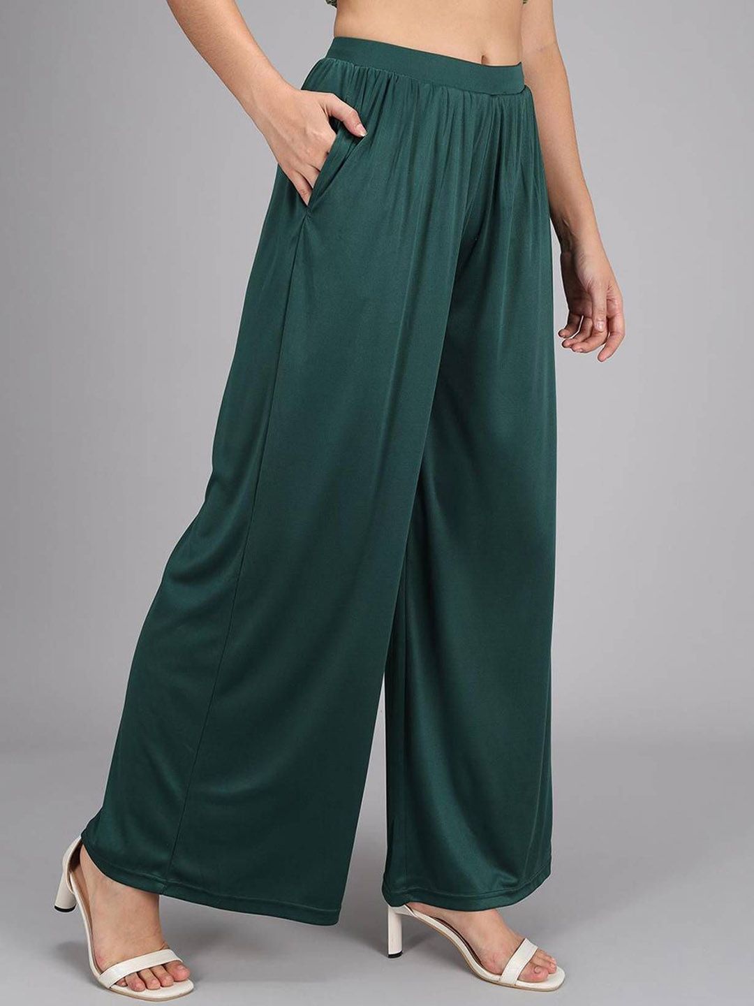 Kotty Women Relaxed Mid-Rise Wide Leg Trousers